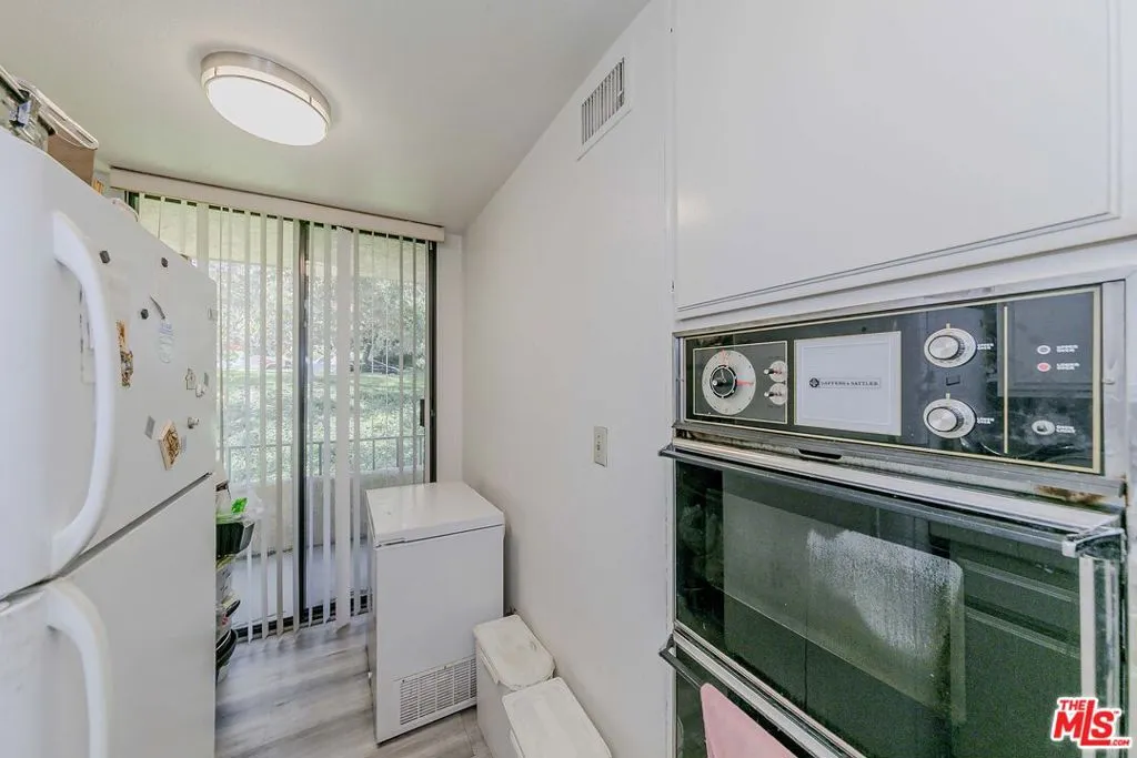 4141 Via Marisol 319, Los Angeles, California 90042 home-pic-23